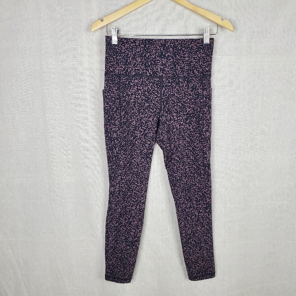 ☆☆ Athleta Salutation Stash Pocket Gravel Tight Leggings Size Small Tan Black
